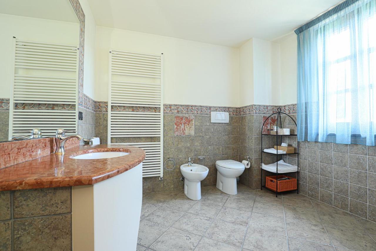Cascina Giuli Villa Alba  Luaran gambar