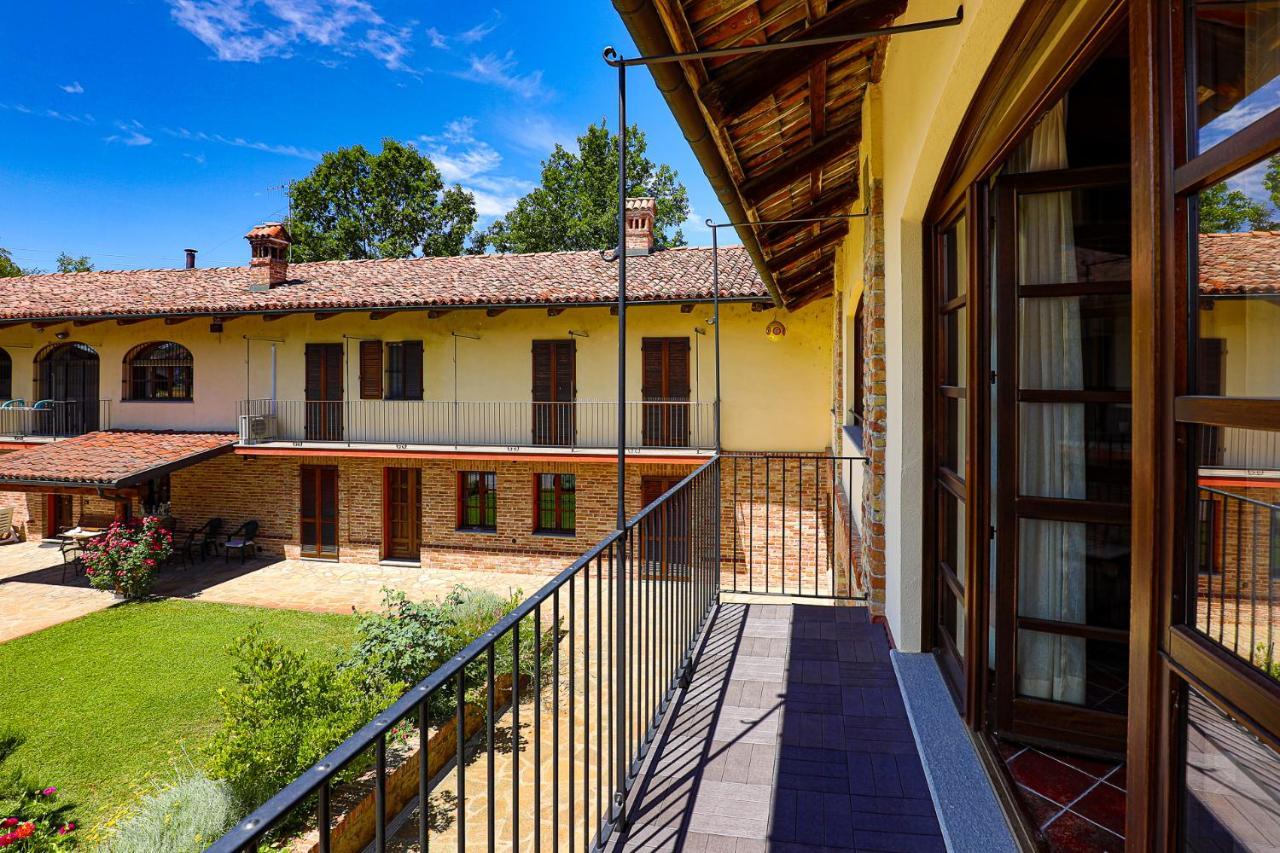 Cascina Giuli Villa Alba  Luaran gambar